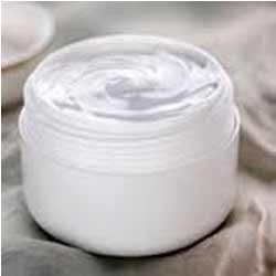 Urea Lactic Acid Propylene Glycol & Liquid Paraffin Cream
